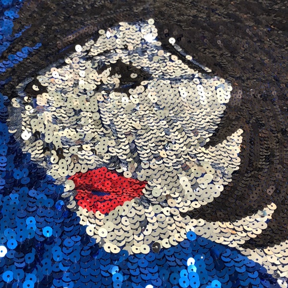 Runway - sequence red white and blue dress - Picture 3 of 4